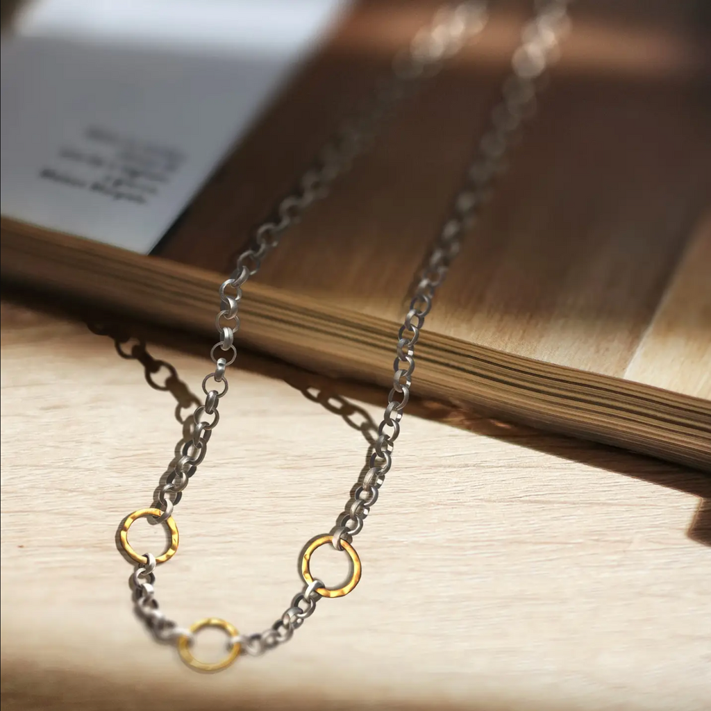 mixed metal links necklace