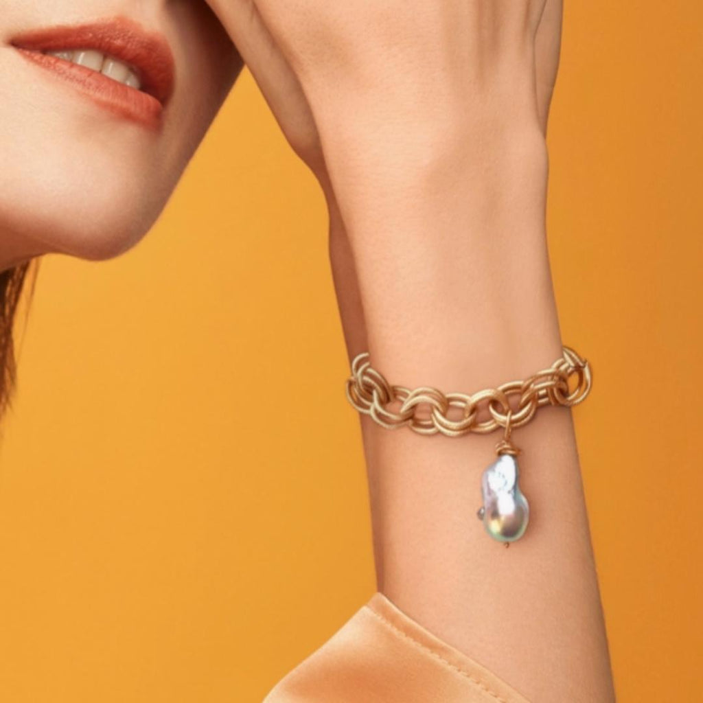 thick bracelet, pearl bracelet, chunky bracelet, chunky gold bracelet