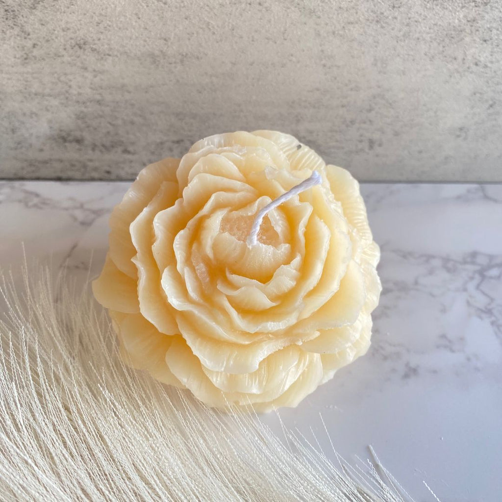 peony flower candle, peony candle, flower candle, dog candle, natural candle, natural candles, soy wax candles, vegan candles, cruelty-free candles, home decor candle, home decor candles