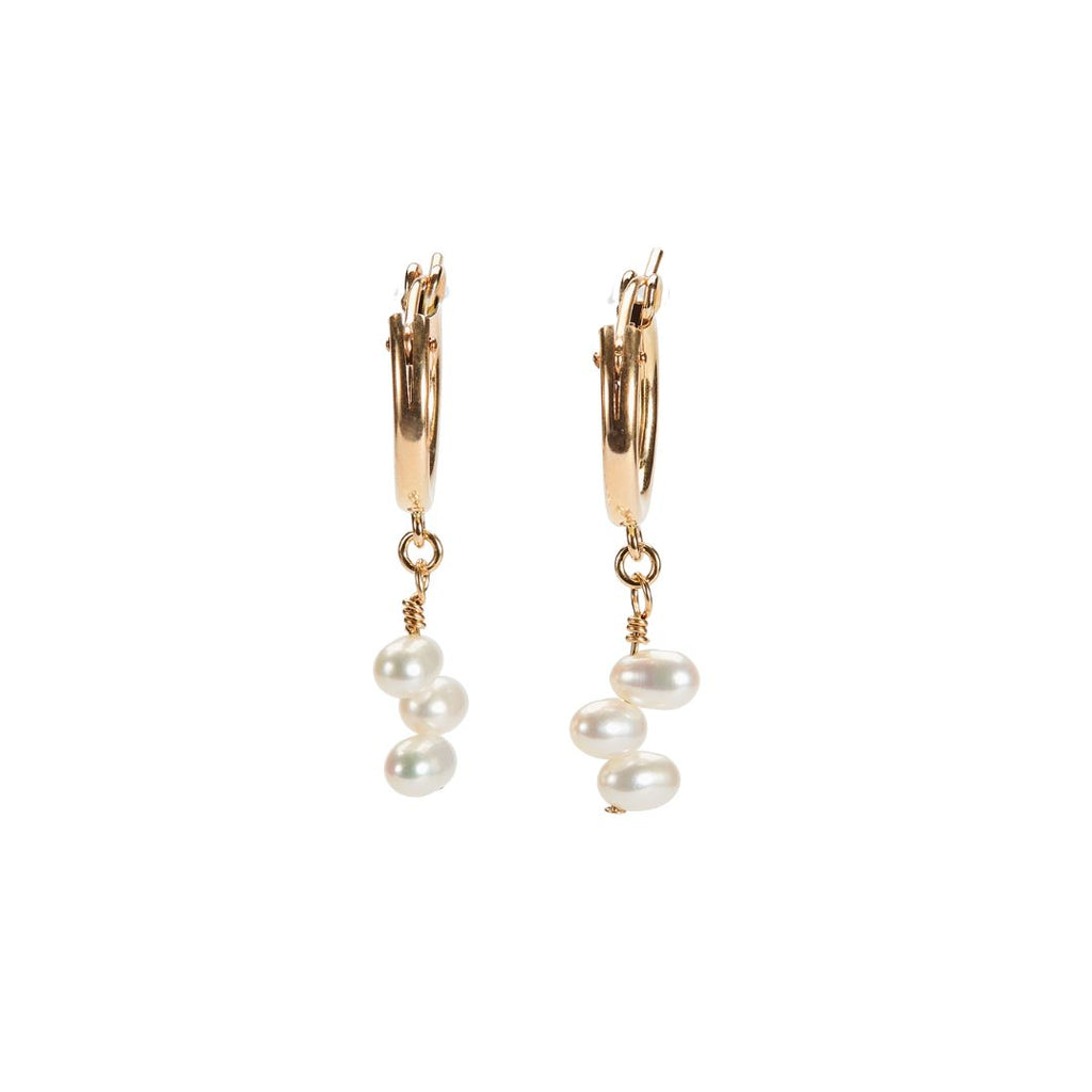 pearl hoops, pearl drop hoops, hoops with pearls, huggers with pearls, huggies with pearls, pearl huggies, pearl drops, pearl earrings, earrings with pearls, round hoops with pearls, pearl earring, gold earrings, gold hoops with pearls, freshwater pearls, freshwater pearl earrings, freshwater pearl hoops