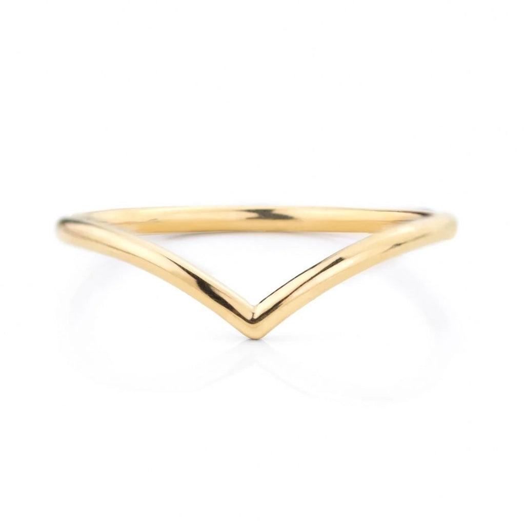 14K Gold Filled Chevron Stacking Ring | AVIV
